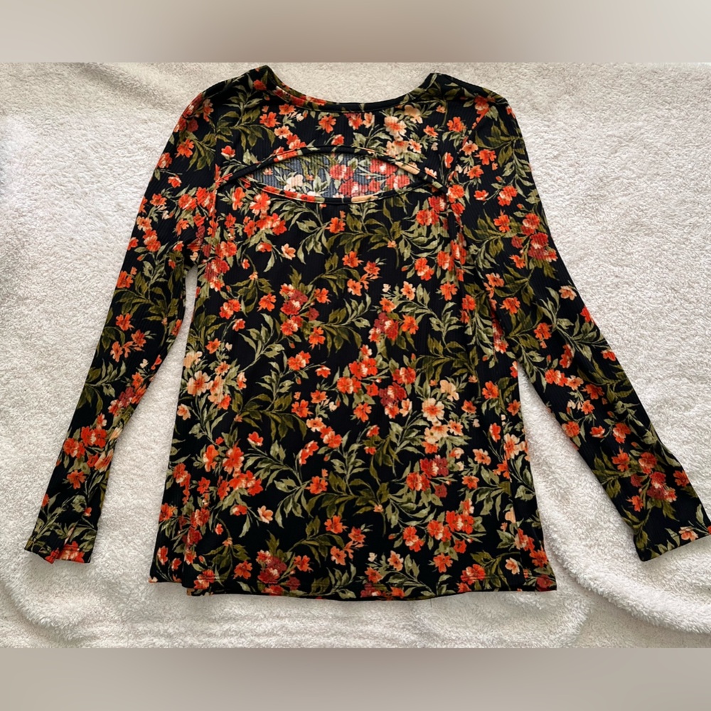 Kim & Cami long sleeve floral print shirt large